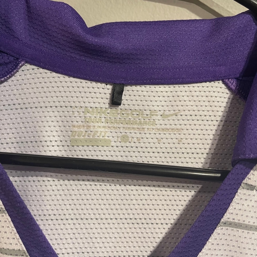 Nike Golf V-Neck Women's Tee - Picture 2 of 3